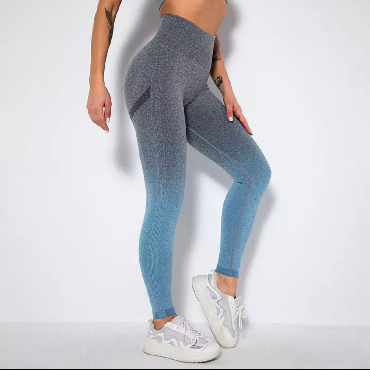 FITT FASHION WEAR LLC LEGGINGS Ombre Scrunch Leggings Black